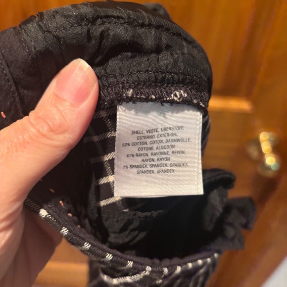 Anthropologie The Essential Slim Cropped Trouser Size 0 - Picture 5 of 7